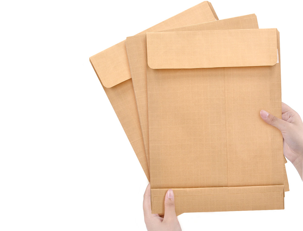 SOBRE LIDERPAPEL BOLSA FUELLE KRAFT ARMADO 280X365X50MM SOLAPA TIRA DE SILICONA PAPEL 155 GR CAJA DE 50 UNIDADES