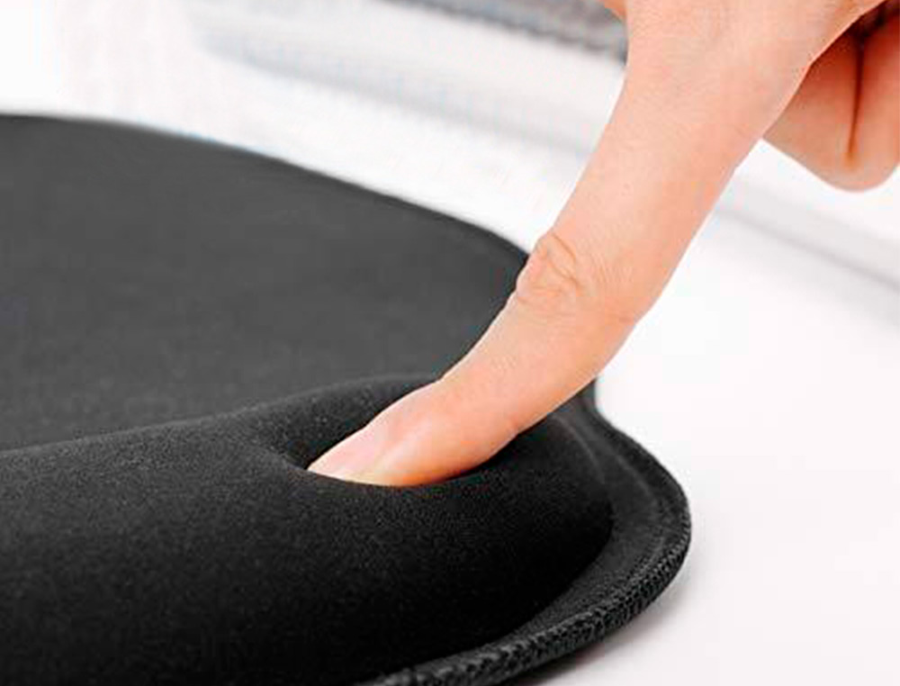 ALFOMBRILLA PARA RATON Q-CONNECT CON REPOSAMUÑECAS ERGONOMICA DE GEL COLOR NEGRO 225X240X20 MM