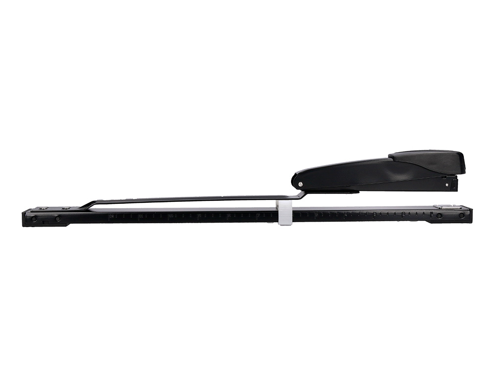 GRAPADORA Q-CONNECT KF02292 METALICA BRAZO LARGO CAPACIDAD 20 HOJAS USA GRAPAS 24/6 Y 26/6 COLOR NEGRO