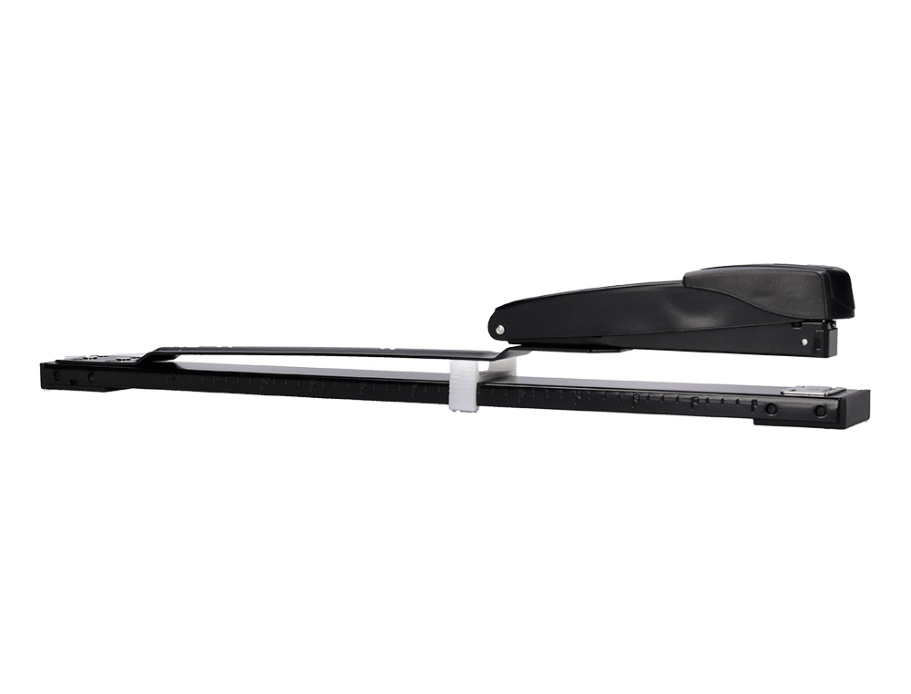 GRAPADORA Q-CONNECT KF02292 METALICA BRAZO LARGO CAPACIDAD 20 HOJAS USA GRAPAS 24/6 Y 26/6 COLOR NEGRO