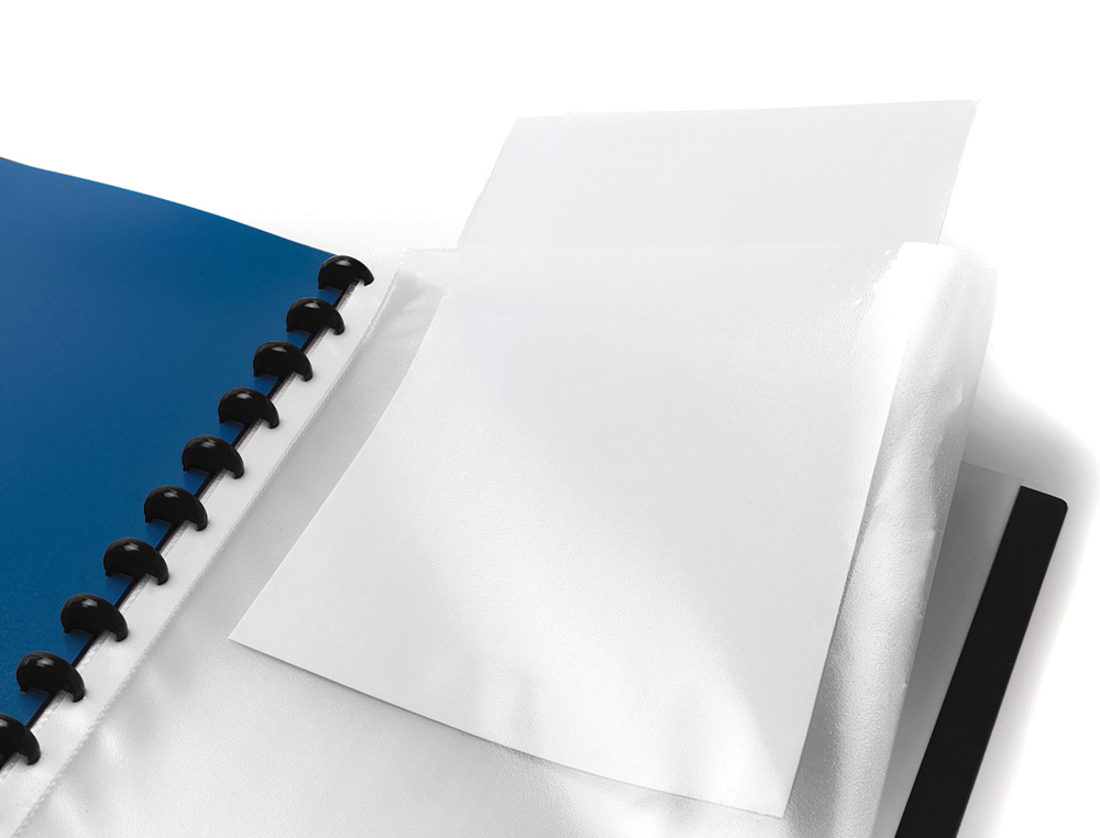 CARPETA LIDERPAPEL A4 CON 40 FUNDAS INTERCAMBIABLES 5 SEP SOBRE Y GOMILLA PORTADA Y LOMO PERSONALIZABLE AZUL