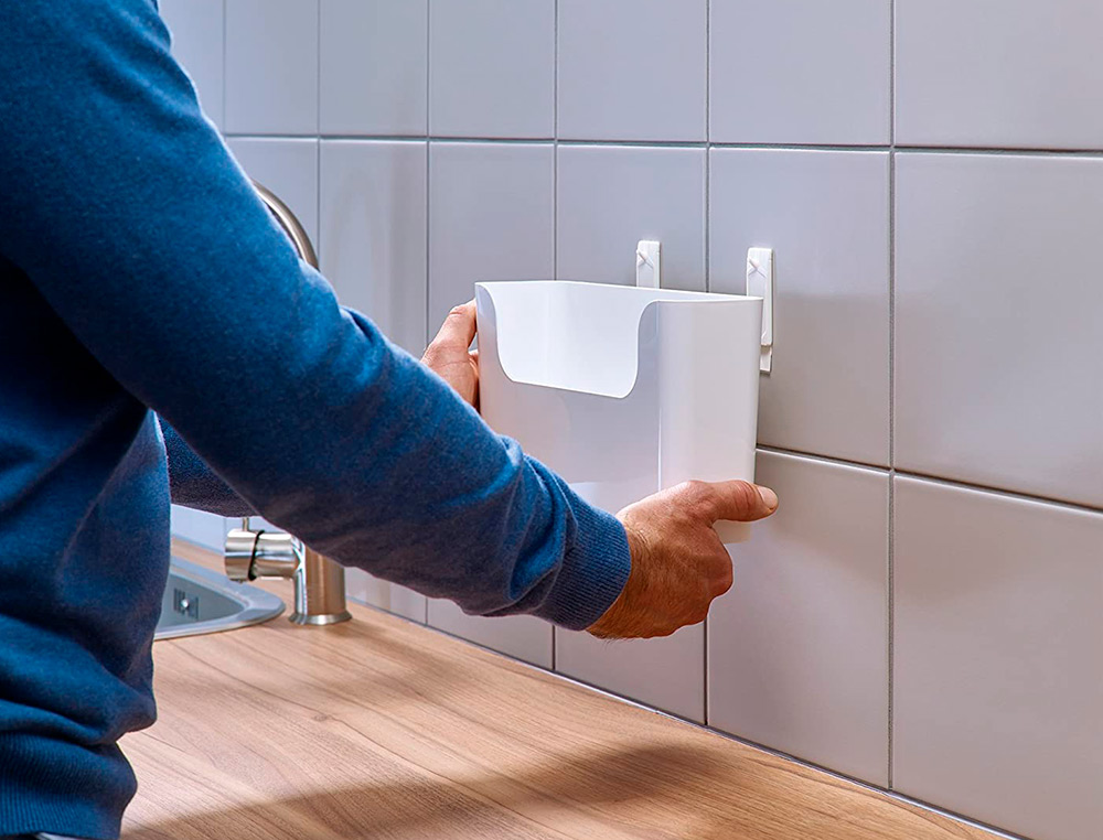 CLAVO AUTOADHESIVO TESA SUJECION HASTA 2 KG USO AZULEJOS REMOVIBLE BLISTER DE 2 UNIDADES