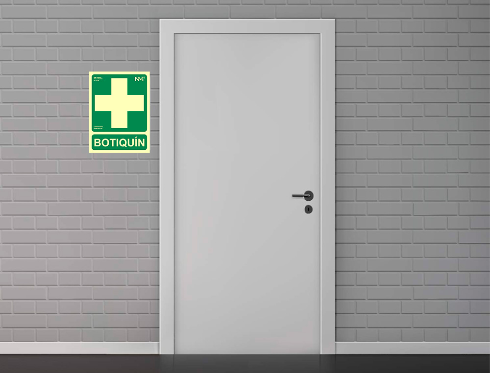 PICTOGRAMA ARCHIVO 2000 BOTIQUIN PVC VERDE LUMINISCENTE 224X300 MM