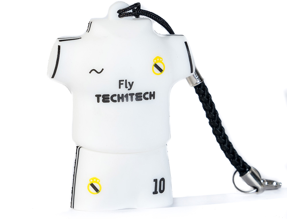 MEMORIA USB TECH ON TECH EQUIPACION FUTBOL MERENGUE 32 GB