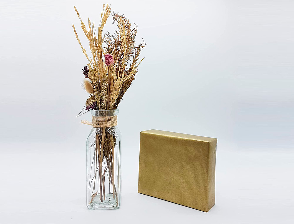 PAPEL DE REGALO BASIKA METALIZADO ORO BOBINA ANCHO 31 CM LONGITUD 80 M