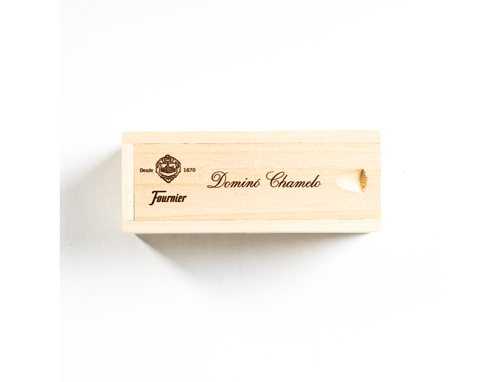DOMINO CHAMELO FOURNIER FICHA CELULOIDE EN CAJA DE MADERA