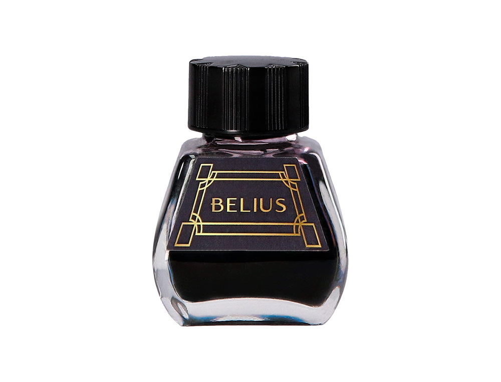 PLUMA Y FRASCO DE TINTA BELIUS ORIGEN 1995 ALUMINIO TEXTURA CEPILLADA COLOR NEGRO TINTA NEGRA CAJA DISEÑO