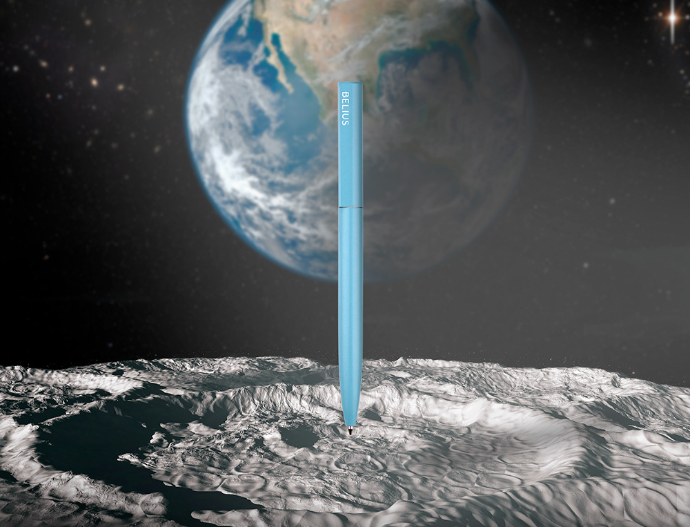 BOLIGRAFO BELIUS ROCKET B ALUMINIO COLOR MINIMALISTA AZUL TINTA AZUL CAJA CILINDRICA