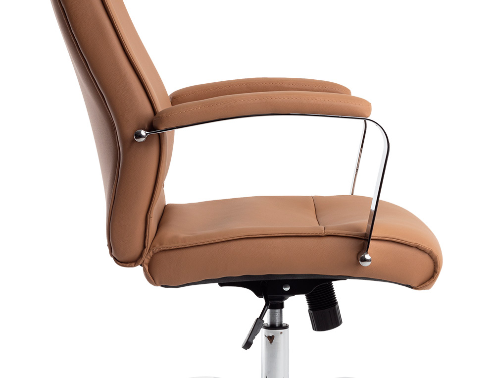 SILLA Q-CONNECT DIRECCION MODE NA SIMIL PIEL BASE METALICA ALT MAX 1220 ANC 510 PROF 490 MM RUEDAS PREMIUM COLOR CREMA