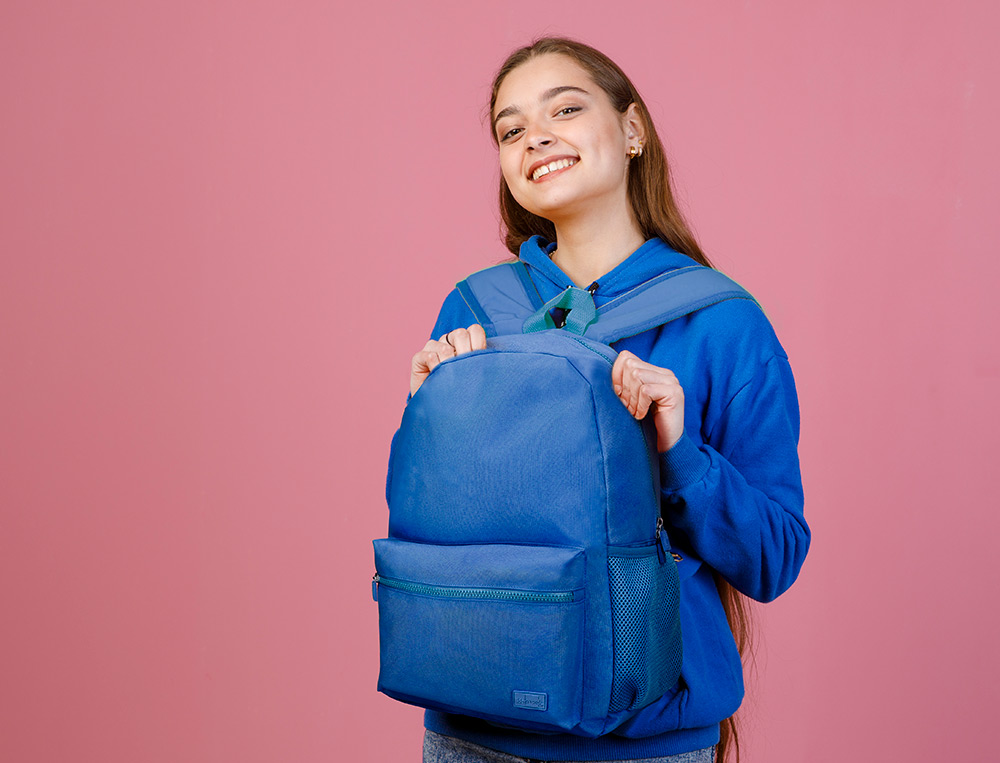 MOCHILA LIDERPAPEL CORE CON COMPARTIMENTO LATERAL ELASTICO AZUL MARINO 15 L 400X125X300 MM