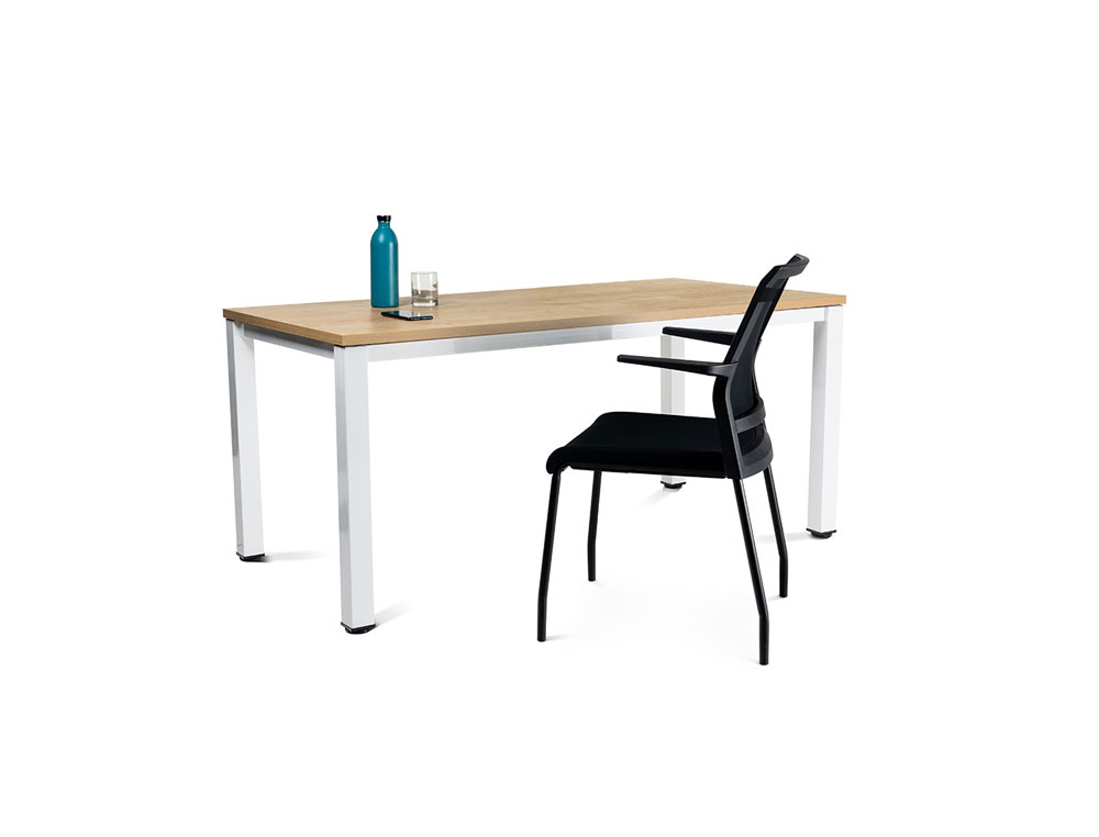 SILLA ROCADA CONFIDENTE BRAZOS FIJOS ESTRUCTURA METALICA ASIENTO TELA IGNIFUGA AZUL RESPALDO MALLA