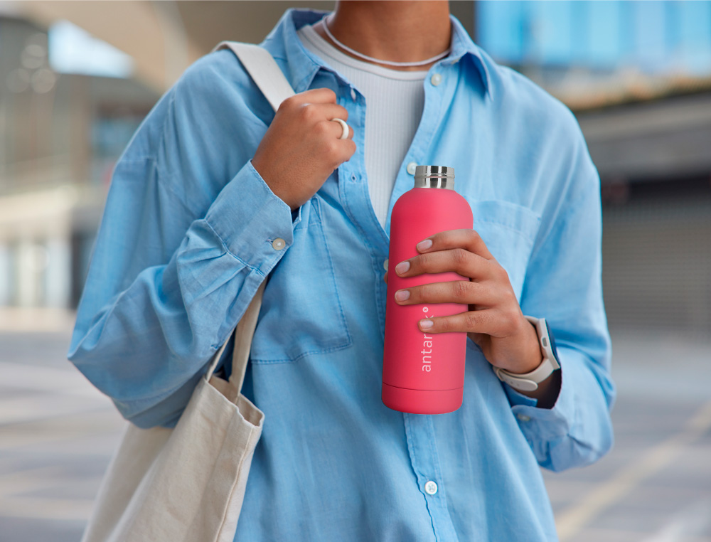 BOTELLA PORTALIQUIDOS ANTARTIK ISOTERMICA ACERO INOXIDABLE LIBRE DE BPA COLOR FUCSIA 500 ML