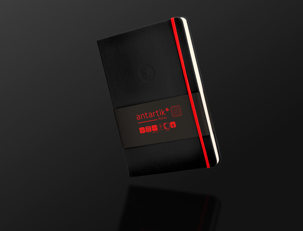 CUADERNO CON GOMILLA ANTARTIK NOTES TAPA DURA A5 HOJAS CUADRICULA NEGRO Y ROJO 100 HOJAS 80 GR FSC