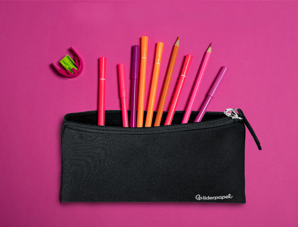 ESTUCHE PORTATODO LIDERPAPEL PLANO ANCHO UNA CREMALLERA 200X100 MM NEGRO
