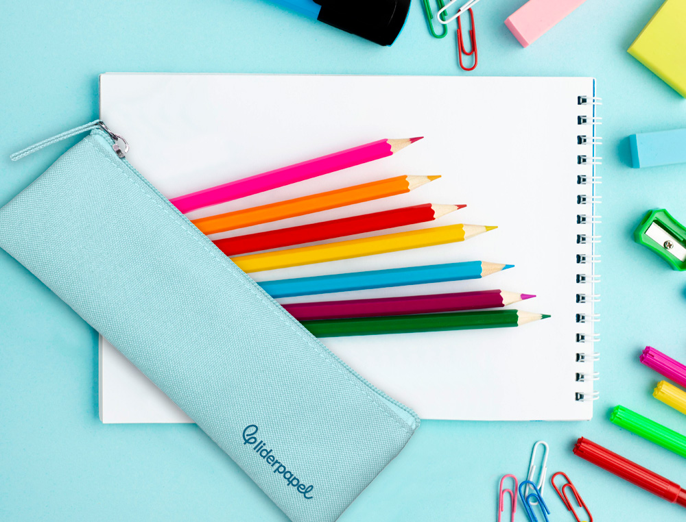 ESTUCHE PORTATODO LIDERPAPEL PLANO ESTRECHO UNA CREMALLERA 200X60 MM AZUL CELESTE