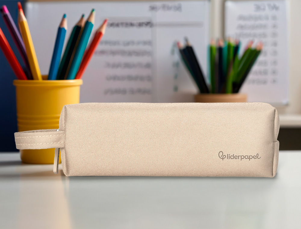 ESTUCHE PORTATODO LIDERPAPEL CLASSIC RECTANGULAR CON ASA 210X70MM CREMA
