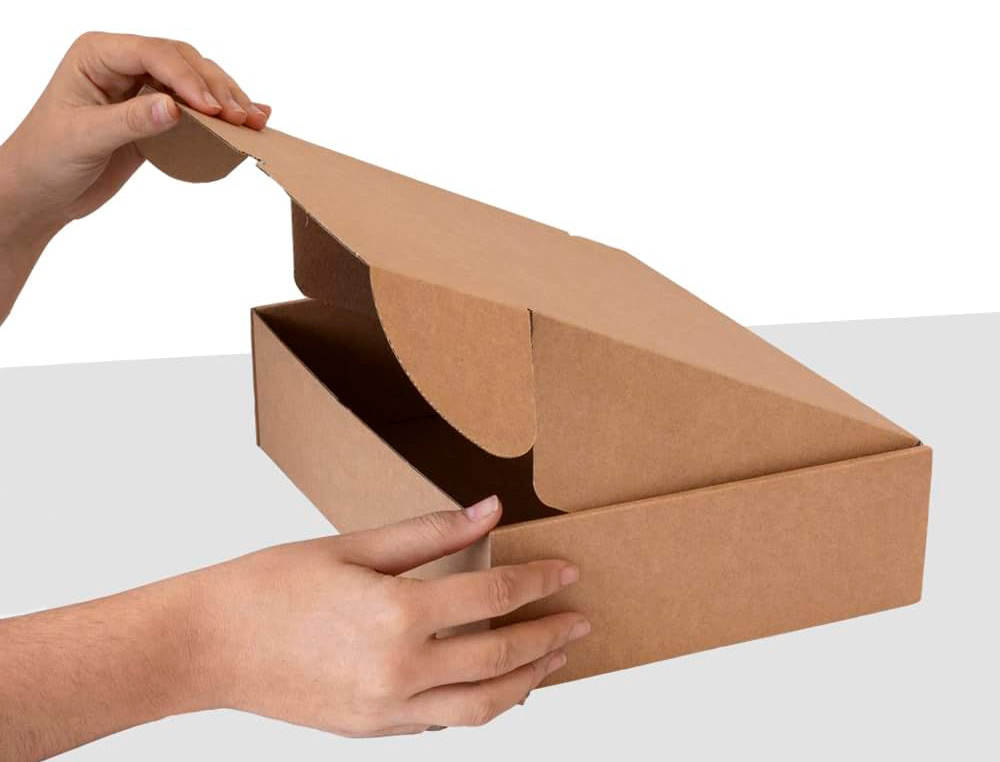 CAJA AUTOMONTABLE Q-CONNECT PARA E-COMMERCE Y REGALO CARTON RECICLADO CANAL SIMPLE 3 MM KRAFT 430X320X150 MM
