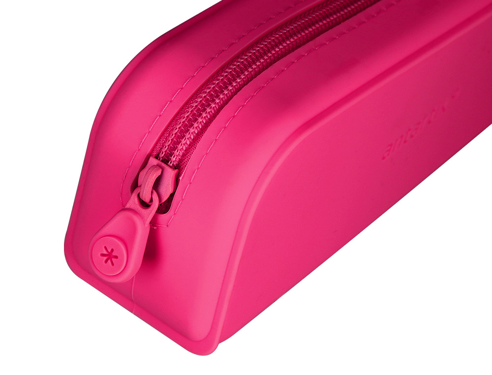 ESTUCHE PORTATODO ANTARTIK PRISMA SILICONA SOFT RECTANGULAR 185X50X75 MM ROSA FUCSIA