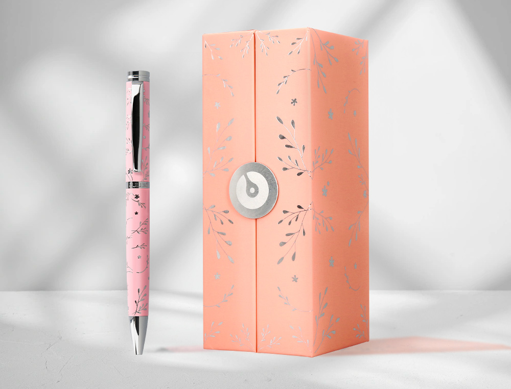 BOLIGRAFO BELIUS BELLA ALUMINIO COLOR ROSA DISEÑO PLATEADO RELIEVE TINTA AZUL CAJA DE DISEÑO