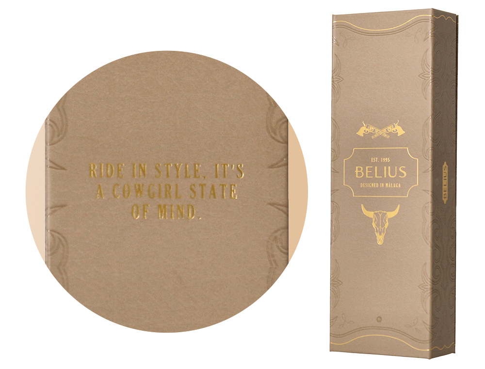 BOLIGRAFO BELIUS WILD WEST ALUMINIO COLOR BEIGE DORADO TINTA COLOR AZUL CAJA DE DISEÑO