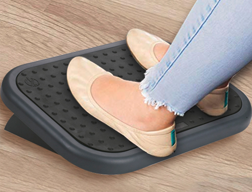 REPOSAPIES AJUSTABLE Q-CONNECT CON ALFOMBRILLA CAUCHO 450X330X85 MM