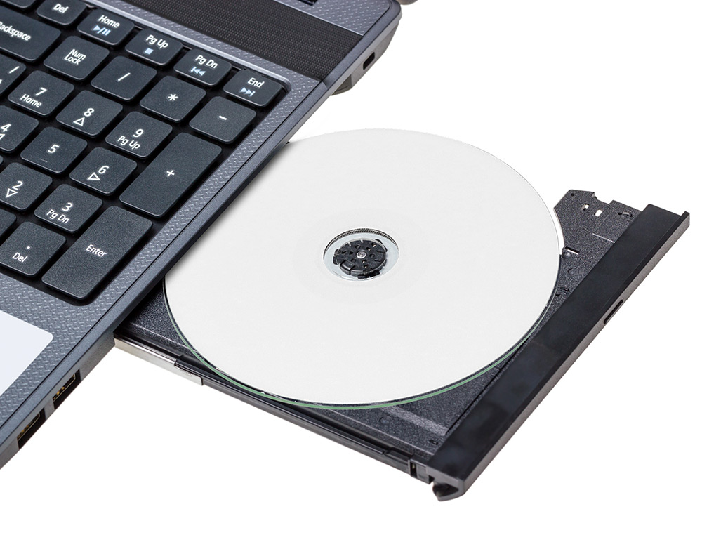 CD-R Q-CONNECT CON SUPERFICIE 100% IMPRIMIBLE PARA INKJET CAPACIDAD 700MB DURACION 80MINVELOCIDAD 52X BOTE DE 50 UNID